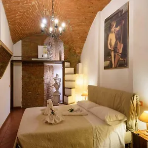  Appartement Secret Suite: A Dream Came True In
